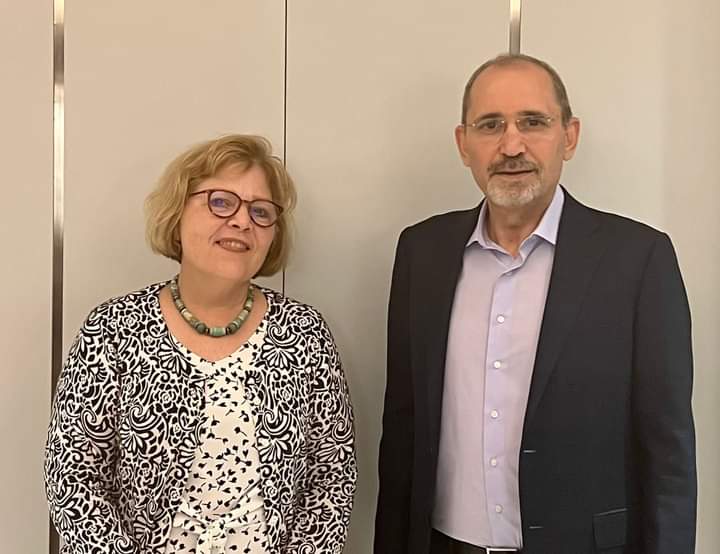 وزير الخارجية يناقش مذكرة التفاهم التي ستؤطر دعم الولايات المتحدة للأردن