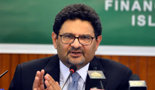 رغم الفيضانات.. نمو اقتصاد باكستان قد يتجاوز هذه النسبة