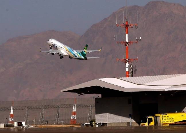 رام الله تعتذر لعمان : لهذه الأسباب لا نستطيع مَنع المُواطنين من استعمال مطار رامون