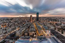 الأرصاد: كتلة هوائية رطبة تؤثر على المملكة اليوم