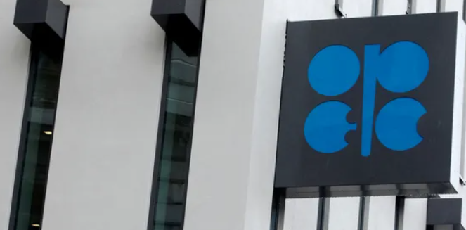 تثبيت الإنتاج أو خفضه قليلا.. الأسواق تترقب قرار أوبك+