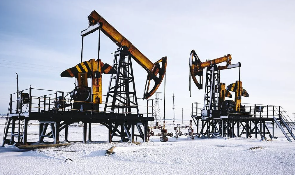 الصين تعارض فرض سقف سعري على النفط الروسي