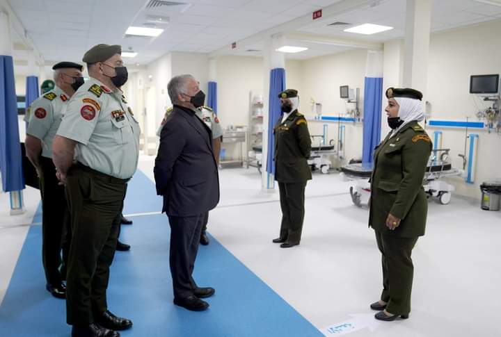 ملتقى متقاعدي جنوب شرق عمان العسكريين يشكر الملك وولي العهد ورئيس هيئة الأركان المشتركة  بمناسبة افتتاح مستشفى اللطرون العسكري