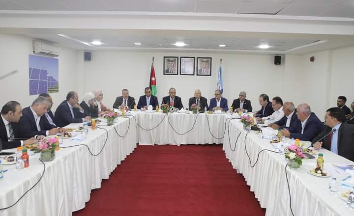 امين عمان يزور نقابتي المهندسين والمحامين