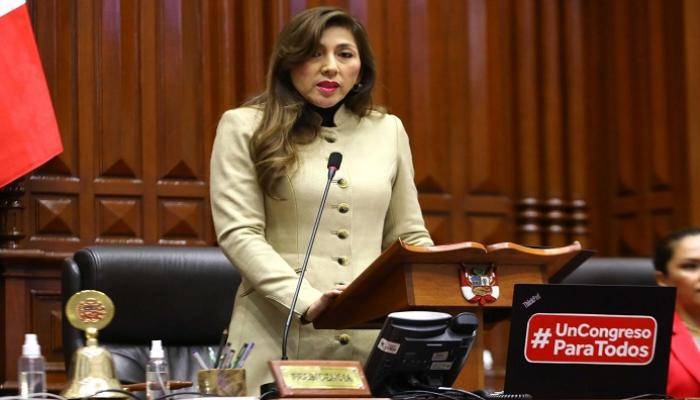 عزل رئيسة الكونغرس في بيرو جراء تسريب صوتي