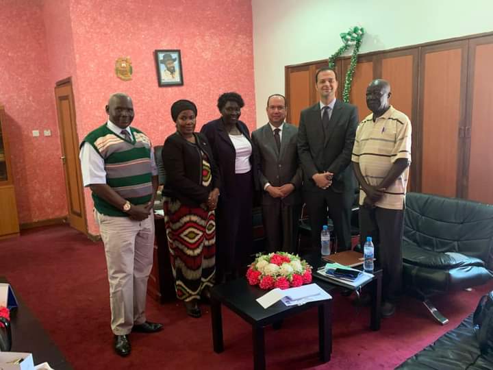 السفير المصري لدى جنوب السودان يلتقي مسؤولي ولاية الاستوائية الوسطى لمتابعة خطوات إنشاء فرع جامعة الإسكندرية