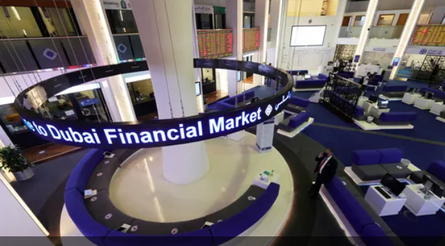 النفط يهبط بأسواق الخليج.. وسوق أبوظبي يرتفع منفردا