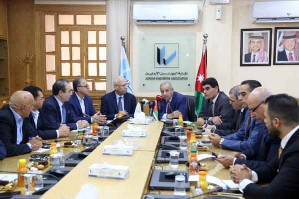 اتفاق لتسهيل ترخيص الأبنية القائمة في المحافظات