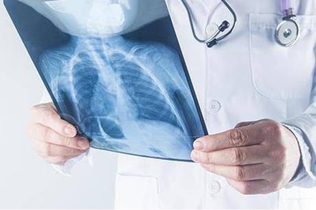 الدكتور وليد محافظة رئيسا لجمعية أطباء الأشعة