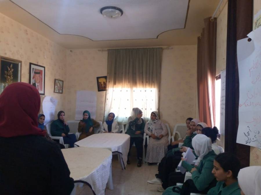 جلسة حوارية عن سيادة القانون في مركز شابات  صرفا