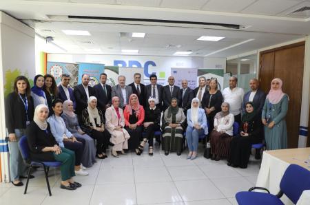 بلدية اربد توقع مذكرة لإيجاد مشاريع اقتصادية نسائية