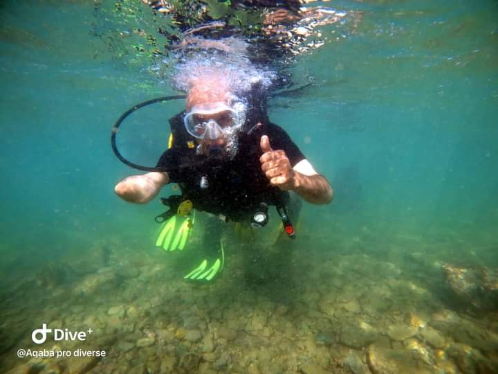 دورة الغطس الثانية لمصابين عسكريين من إقليم الجنوب