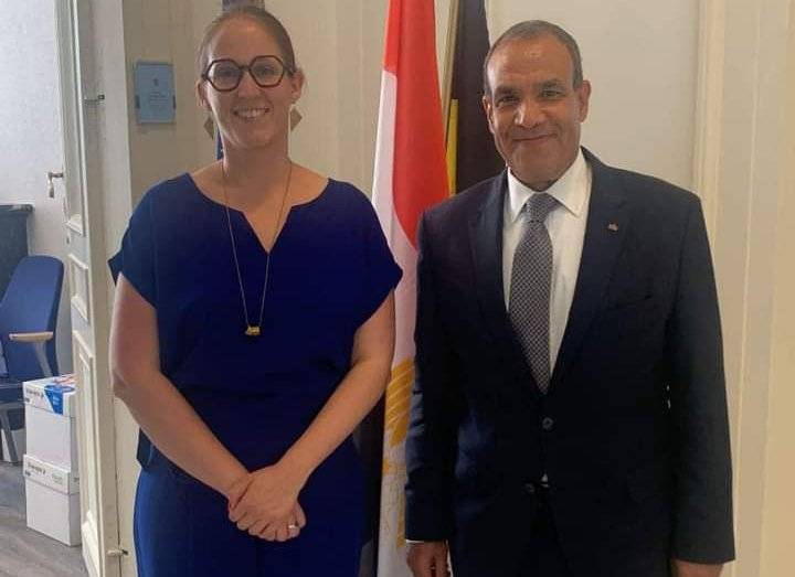 سفير مصر في بروكسل يبحث ملفات حماية المستهلك والهجرة مع وزيرة الدولة لشئون الميزانية وحماية المستهلك