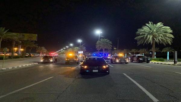 القبض على 5 مواطنين  ظهروا في مقطع فيديو في مشاجرة جماعية بالمدينة في السعودية