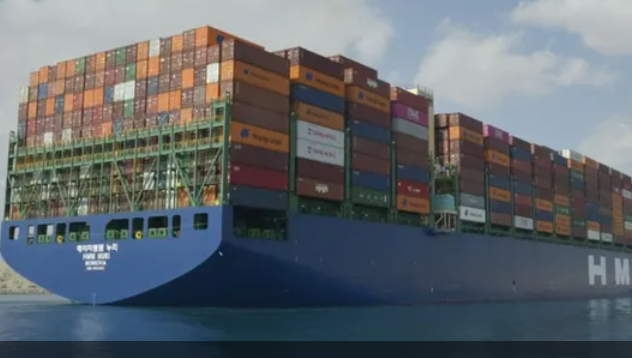 عجز الميزان التجاري المصري يتراجع 12.4 بالمئة في يونيو