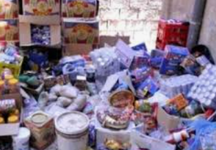 إتلاف مواد غذائية فاسدة في الرصيفة