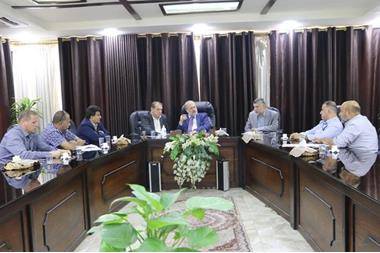 الكوفحي يؤكد ضرورة تعزيز مجمعات بلدية إربد بالكاميرات