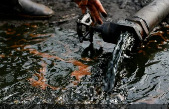 مخاوف شح الإمدادات مع اقتراب الشتاء تشعل أسعار النفط