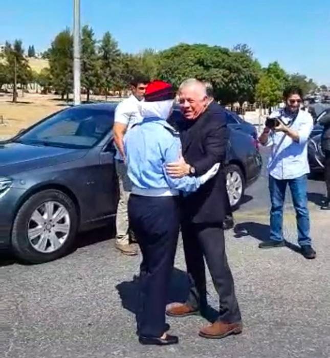 عاجل ..ماذا قال الملك لنشمية السير...فيديو 