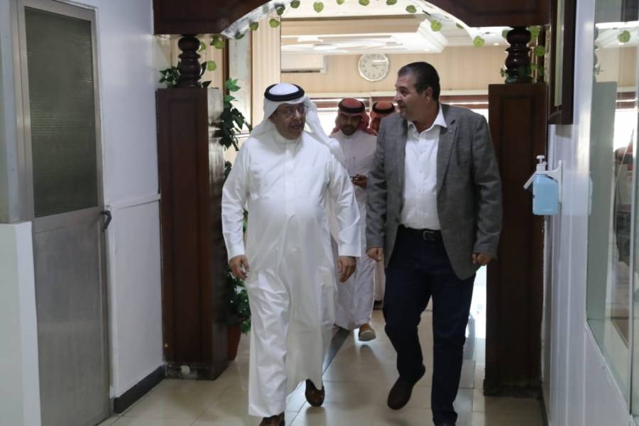 الريالات يستقبل الرئيس التنفيذي لهيئة المسرح والفنون الأدائية في السعودية (صور)