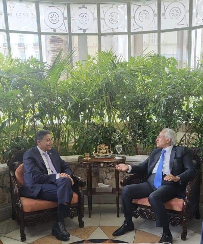 السفير المصري لدى اليونان يلتقي رئيس شركة كوبيلوزوس اليونانية