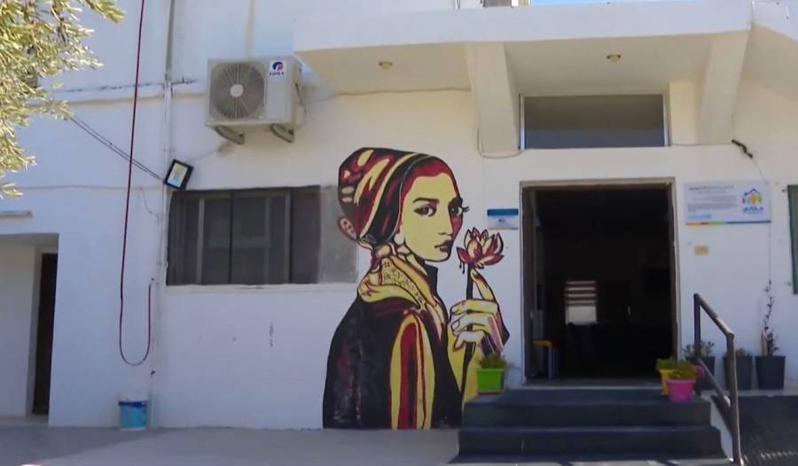  عزم  يدعم ثلاث مشاريع انتاجية وخدمية في قرية خرجا عبر  زهر الرمان 