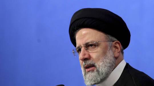 الرئيس الإيراني يصل إلى أوزبكستان للمشاركة في قمة شنغهاي