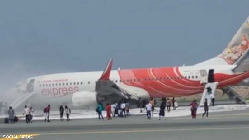 حريق بطائرة هندية في مطار مسقط.. وإعلان حالة الركاب
