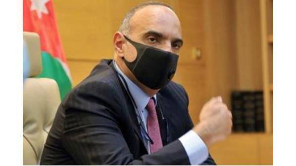 إصابة رئيس الوزراء بفيروس كورونا