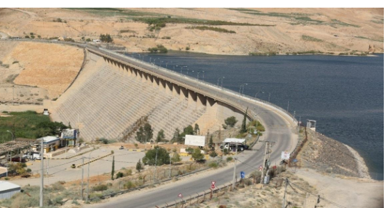 قريبا .. محطة لتخزين الكهرباء في سد الموجب