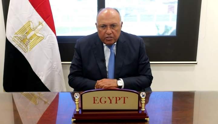 وزير الخارجية المصري الرئيس المعين لمؤتمر COP27 يلقي كلمة مسجلة في المنتدى الإقليمي العربي بشأن تمويل العمل المناخي