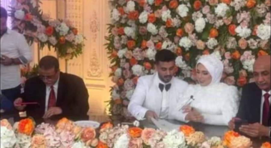 عقد قران البلوغر المصرية زينة أشرف يثير جدلاً واسعاً.. ماالسبب؟