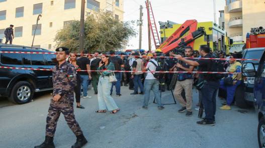 وزير التنمية: مدة إيواء العائلات المتضررة جراء انهيار مبنى في عمّان مفتوحة