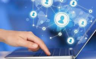 ورشة عن تقنية المعلومات وإدارة البيانات بمركز شابات الوسطية