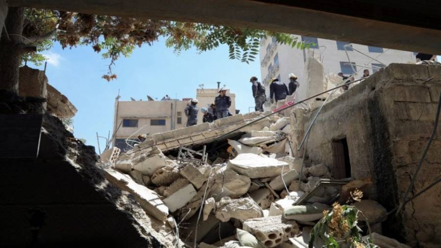 أمانة عمان: نتعامل بحذر شديد مع الانقاض في عمارة اللويبدة