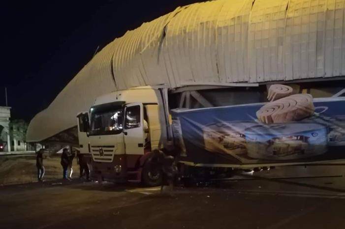 السير: 4 إصابات بـ 3 حوادث تصادم بجسر مشاة على طريق المطار