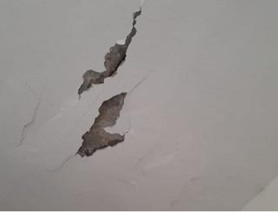 قرار بإغلاق مركز شابات المزار الجنوبي