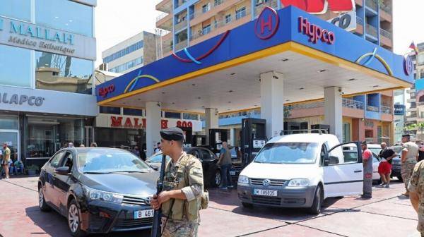 لبنان .. ارتفاع جديد في أسعار المحروقات وسط تدهور الليرة