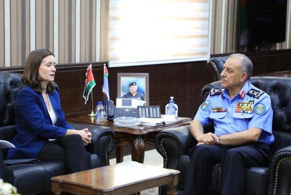 المعايطة يستقبل سفيرة المملكة المتحدة