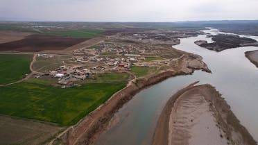 روى سومر وبابل.. شاهد نهر دجلة بالعراق يلفظ أنفاسه