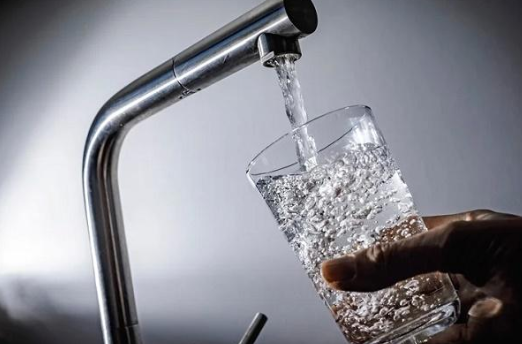 تلوث مياه الشرب بمخيم الحصن بإربد