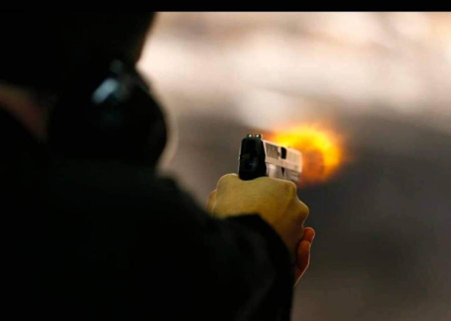 شخصان يفتحان النار على آخرَين بالزرقاء.. والمحكمة تقرر حبسهما