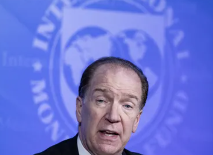 بعد تشكيكه في تغير المناخ.. دعوات لاستقالة رئيس البنك الدولي