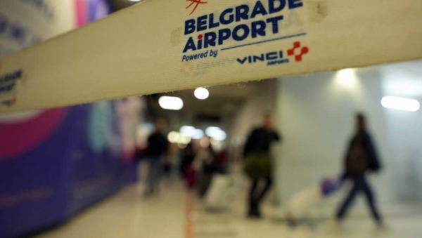 بعض الروس يهرعون للحدود بعد أمر التعبئة