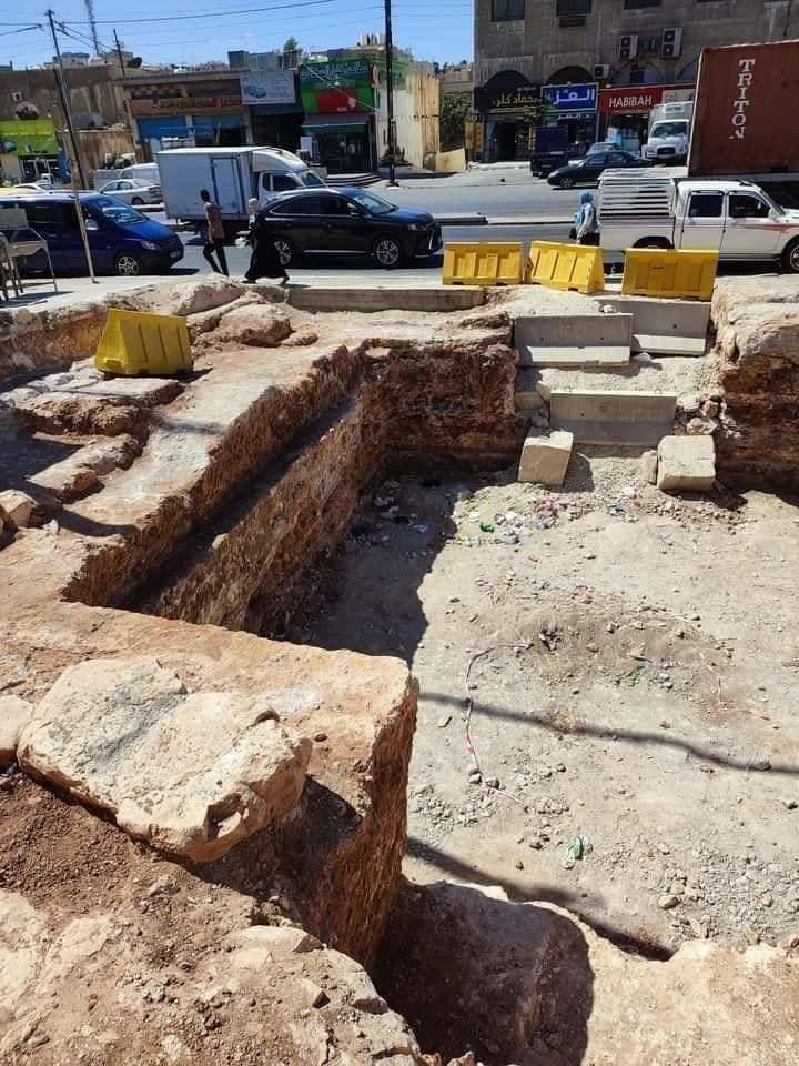 إزالة القصر الروماني بمنطقة خريبة السوق
