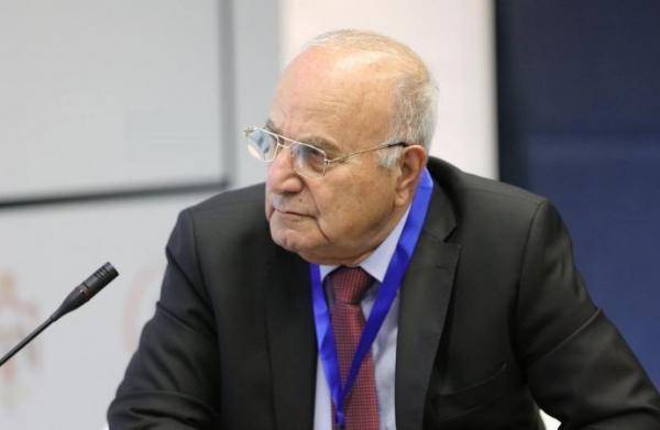 بدران يؤكد أهمية مشروع قناة البحرين لتجنب كارثة نضوب البحر الميت