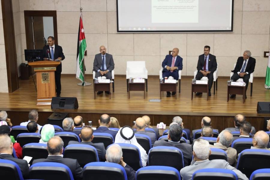 رئيس وزراء أسبق يؤكد أهمية متابعة وتنفيذ مضامين التحديث الاقتصادي