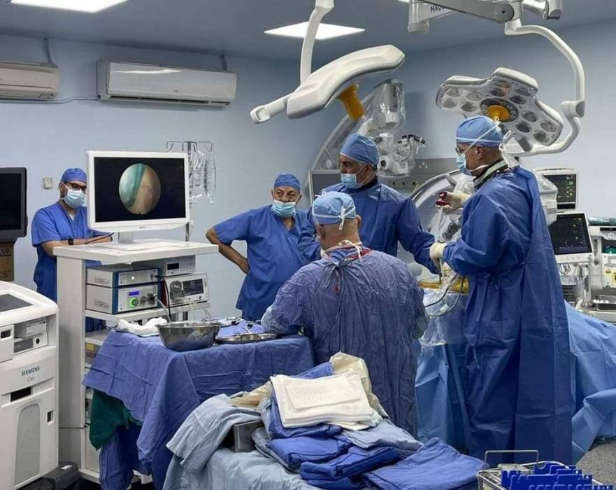 ورشة عمل في جراحة مناظير العمود الفقري في مستشفى الأردن