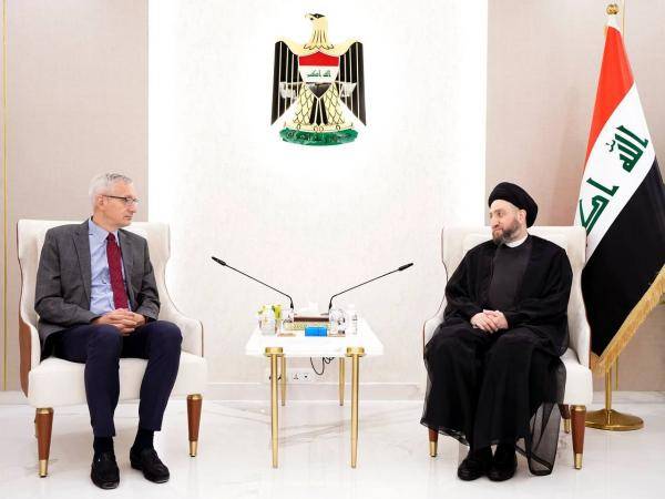 الحكيم: العراق منفتح على الجميع ويريد الانتفاع من تجارب الأمم في البناء والاعمار