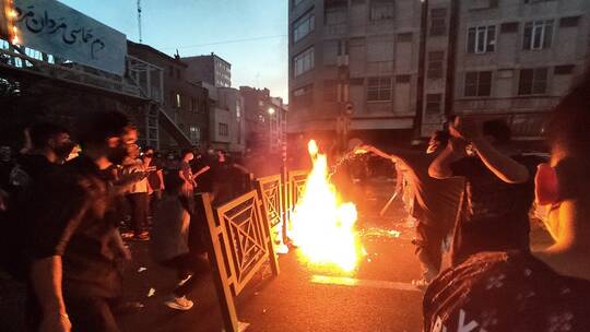 مسؤول إيراني: القبض على عناصر من داعش خلال الاضطرابات بشمال البلاد